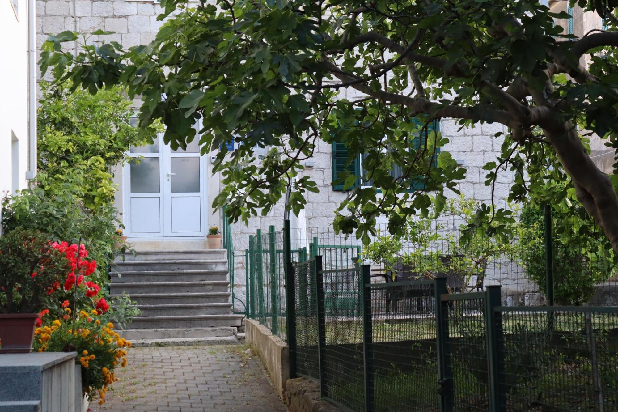 Apartment Cetina Split Exteriör bild